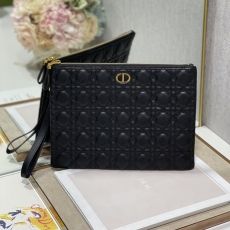 Christian Dior Clutch Bags